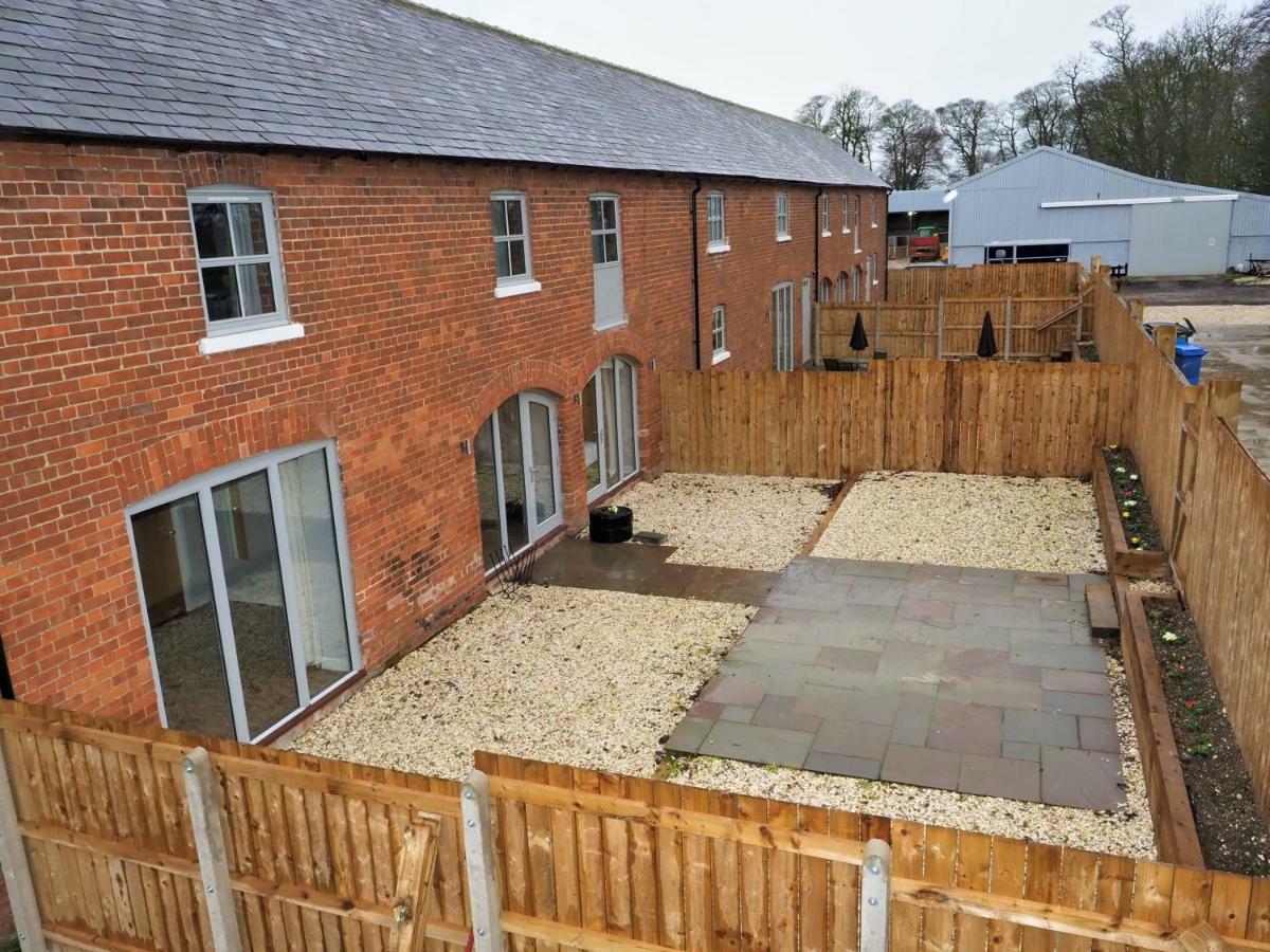 Nellies Shed, Wolds Way Holiday Cottages, 3 Bed Spacious Cottage Cottingham  Exterior foto