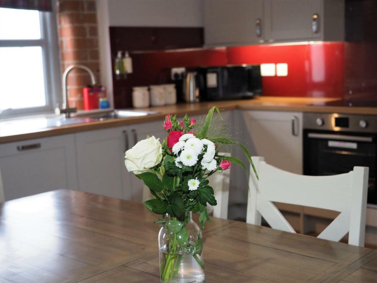 Nellies Shed, Wolds Way Holiday Cottages, 3 Bed Spacious Cottage Cottingham  Exterior foto